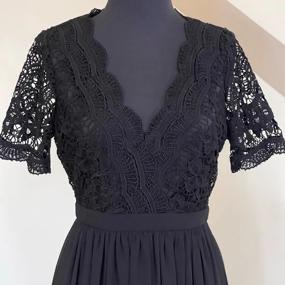 Lulus Black Scalloped Lace Top Short Dress Sz S Flowy Sheer Skirt Short Sleeves - Picture 7 of 15